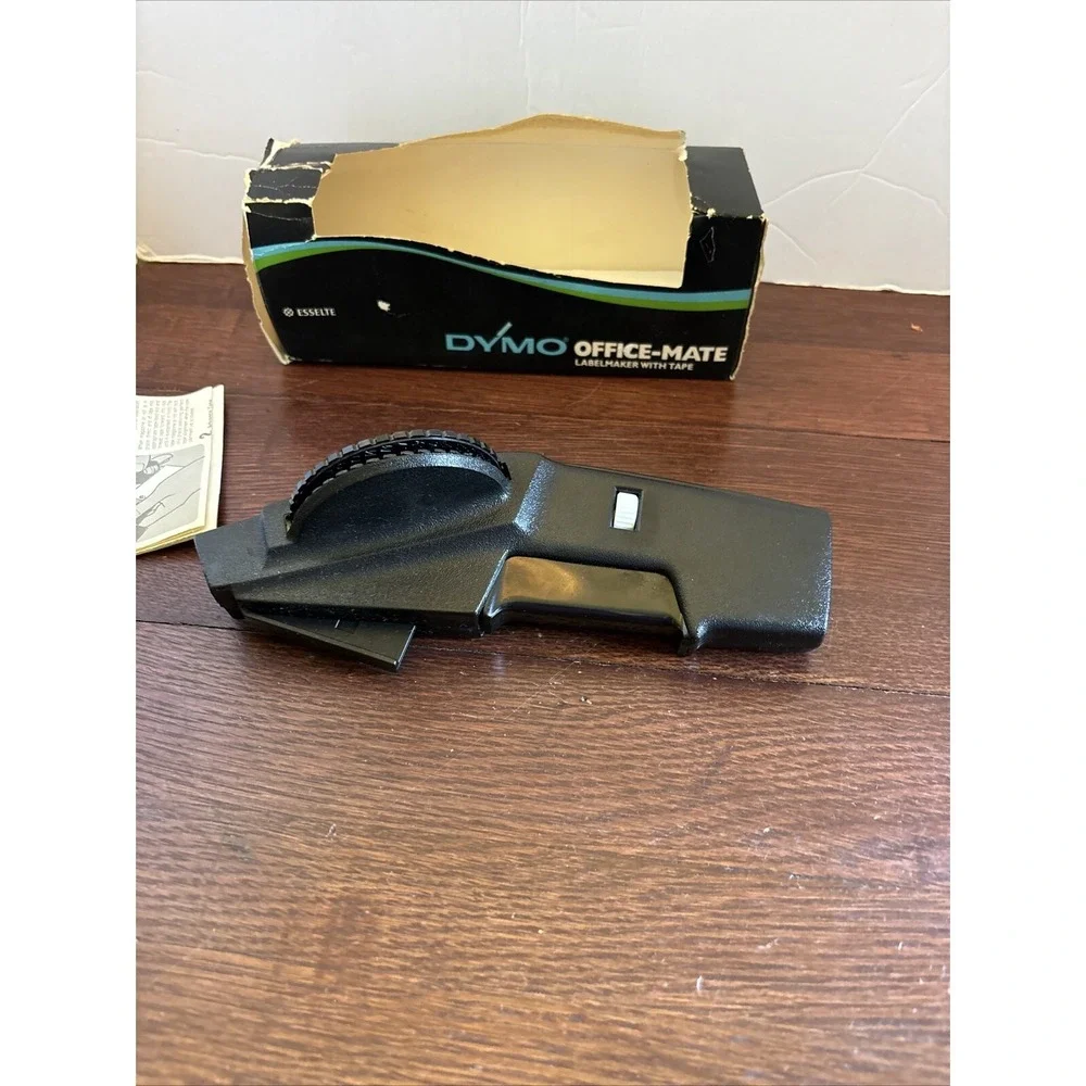 Dymo Office Mate 1 Label Maker 1530 for 1/4